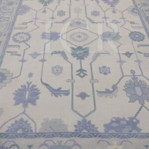 Solstice Lotus Oushak Rug in Ivory & Periwinkle
