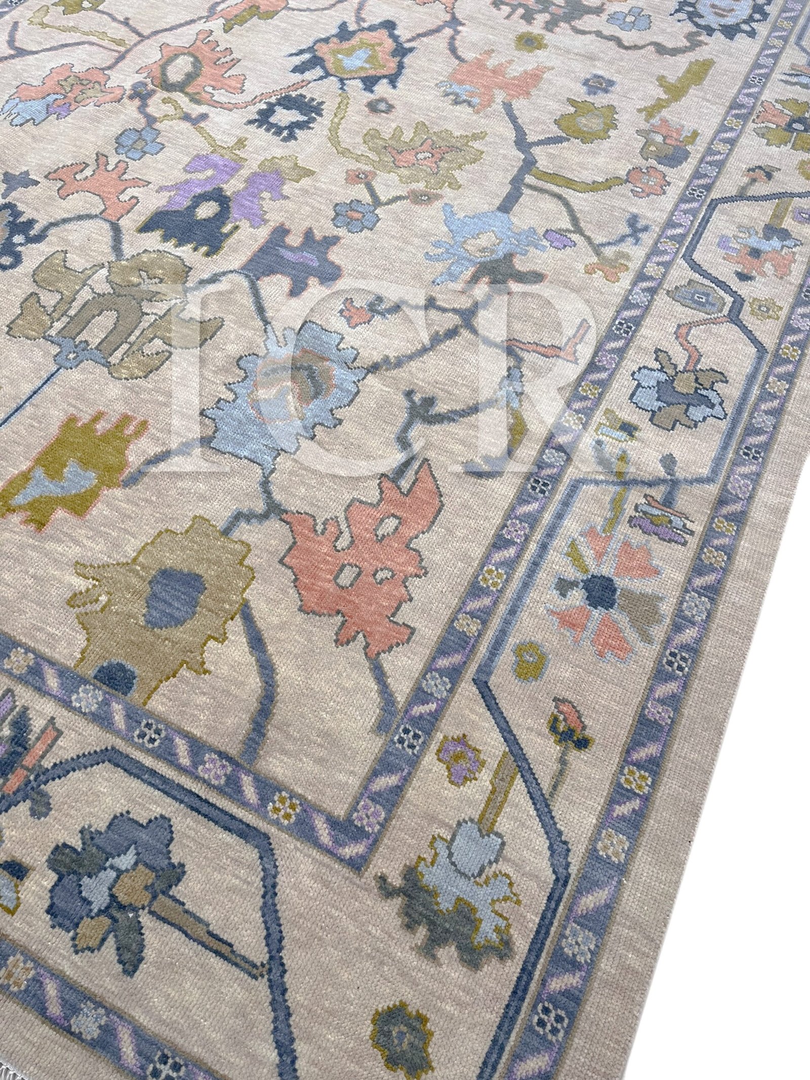 Kensington Floral Heritage Rug in Beige & Lavender - Image 3