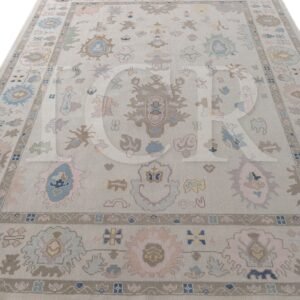 Ivory Meadow Medallion Handcrafted Rug
